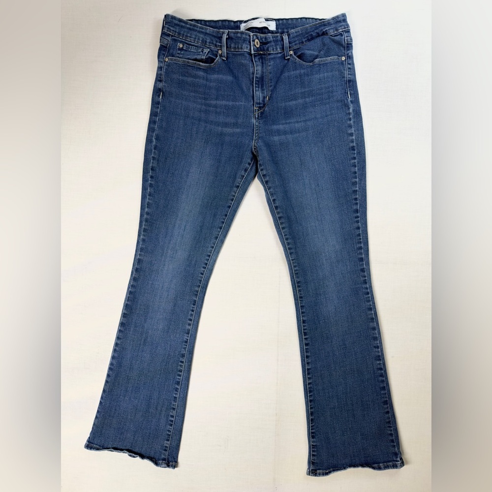 Signature by Levi Strauss Women’s Boot Cut Jeans - Blue